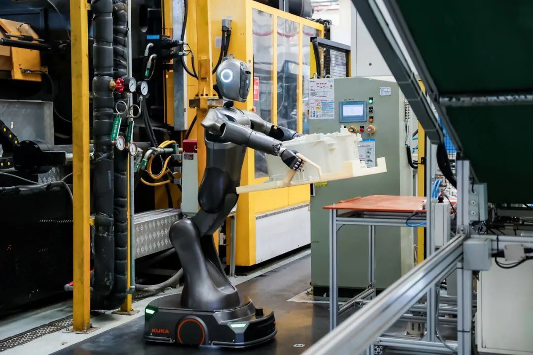 首個智能體工廠獲世界紀錄認證，美的引領智能制造范式躍遷